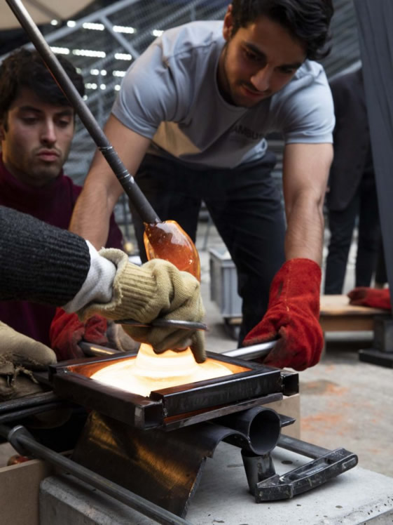 Glassblowing-course-at-Niesenglass-Interlaken-Unterseen